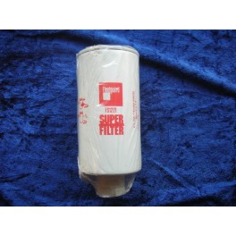 Fleetguard fuel filter FS1221